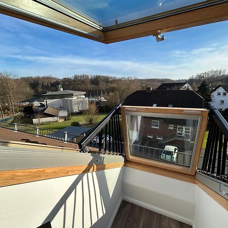 Schoenes Appartement Mit Seeblick Gummersbach Kültér fotó