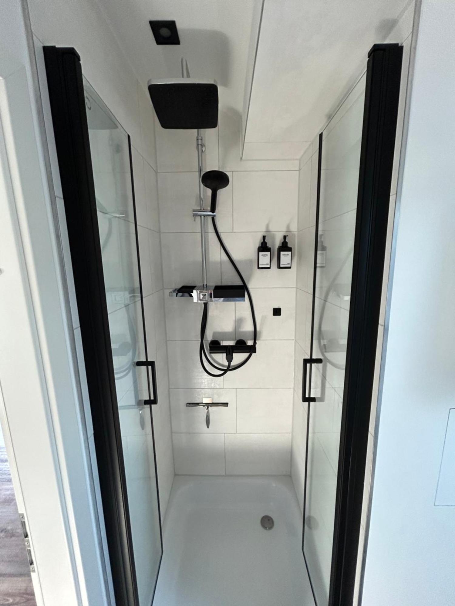 Schoenes Appartement Mit Seeblick Gummersbach Kültér fotó